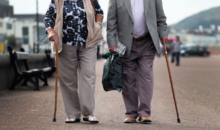 老年人行动迟缓罹患老年痴呆症（阿尔茨海默症）的风险就会更大