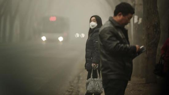 你的生活习惯或者饮食未发生任何改变，单凭被污染的空气就可能导致你增重。