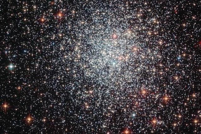 科学家发现一群恒星提早死亡 原因成谜