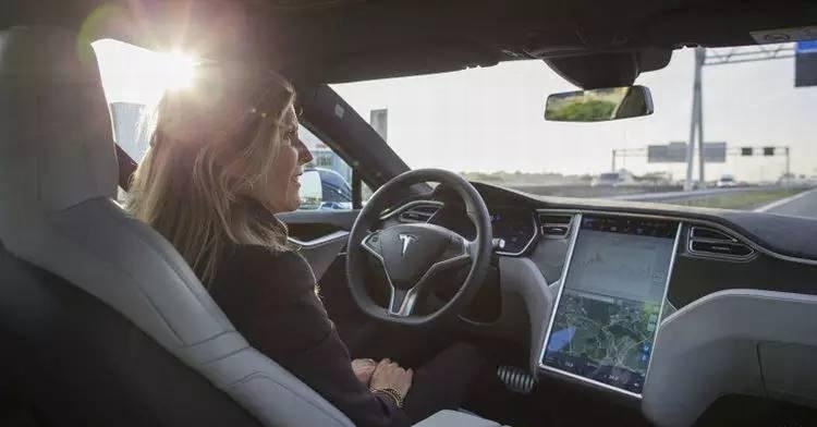 属于未来的 这5 种交通工具，你更看好哪个？