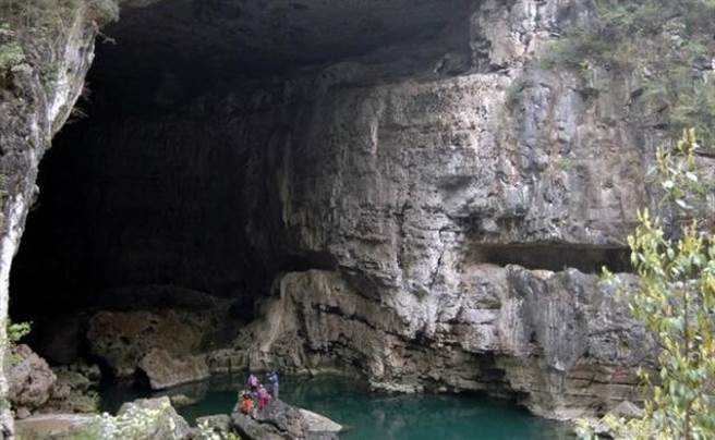 石壁上纹路清晰优美，因此被誉为世界奇观。