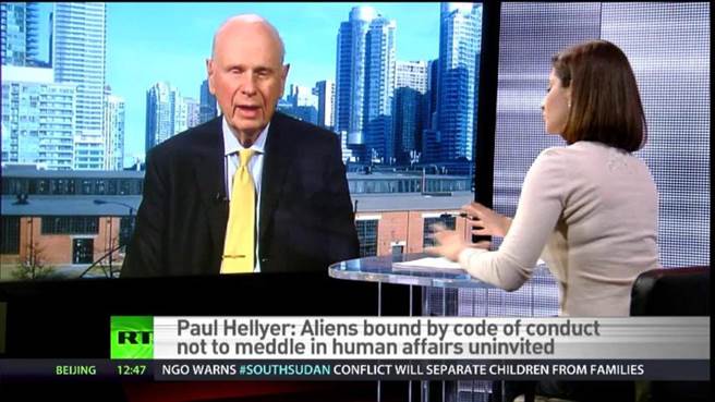 赫勒上媒体谈论外星人，爆料内容使他成为全球头条。