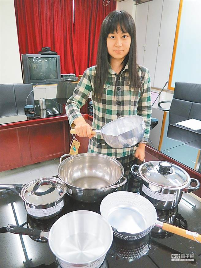 铝锅会导致老年痴呆症呢？