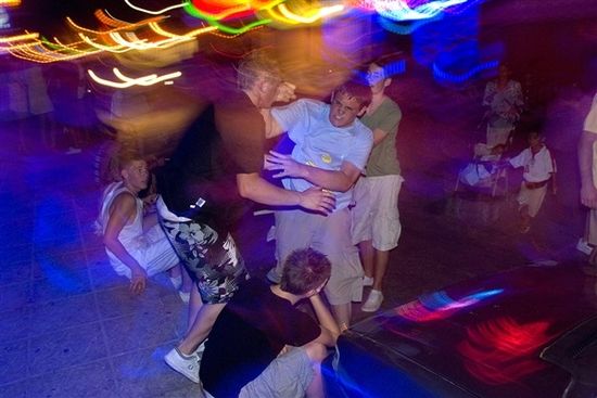 他不值得。 图片来源：Jocelyn Bain Hogg/VII Network