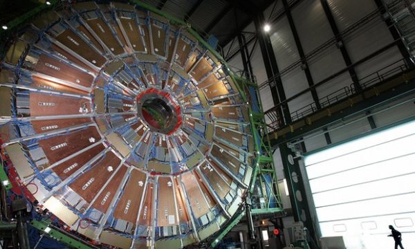 怎样写一篇核物理论文？用软件即可