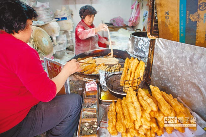 伤脑油条、腌菜要限铝含量