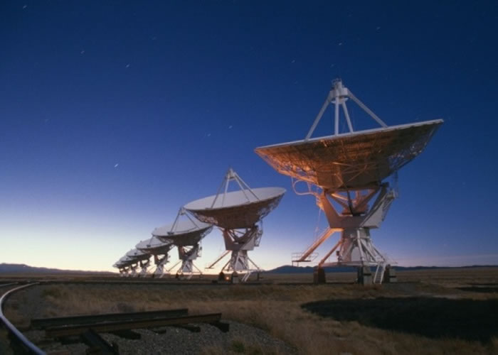 位于美国的射电望远镜。