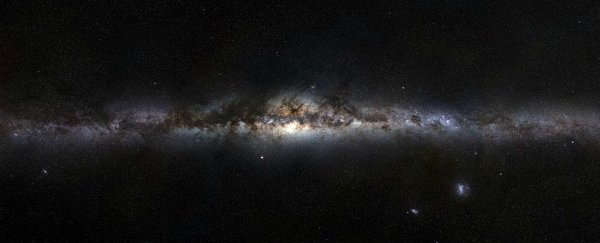 科学家发现围绕银河系旋转的神秘物体