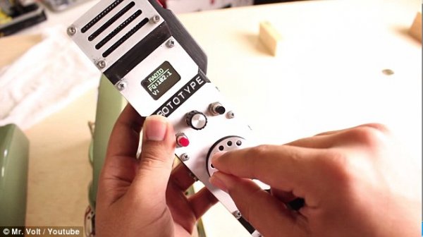 转盘大哥大，口袋装不下