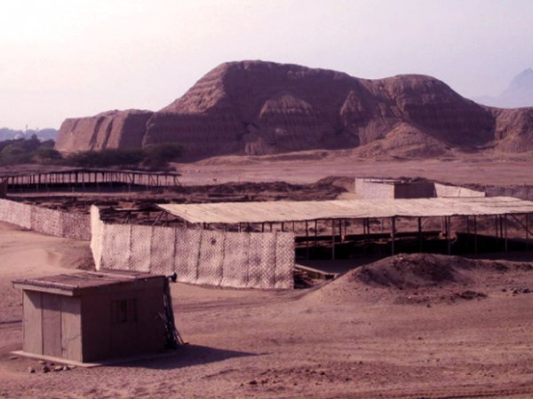 一座由莫契文明建造的砖坯寺庙