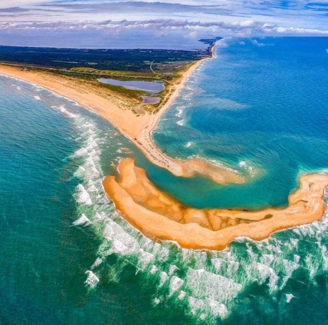 百慕大三角新岛屿（图／翻摄自Metro）